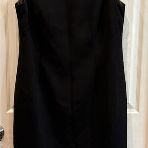 Kasper Black Sleeveless Dress